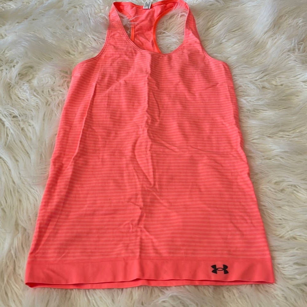 Under Armour Top